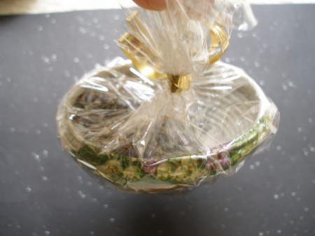 košíček s levandulou